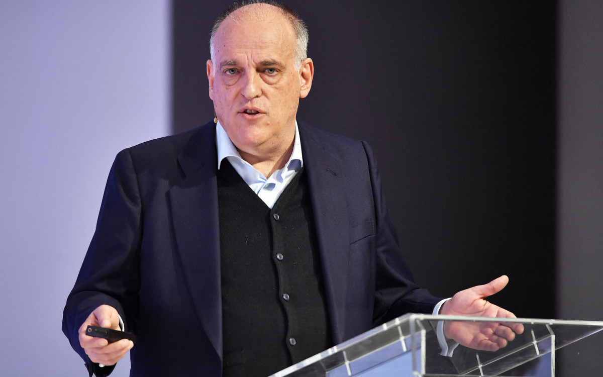 Presidente da La Liga critica punição leve para goleiro que agrediu capitão rival