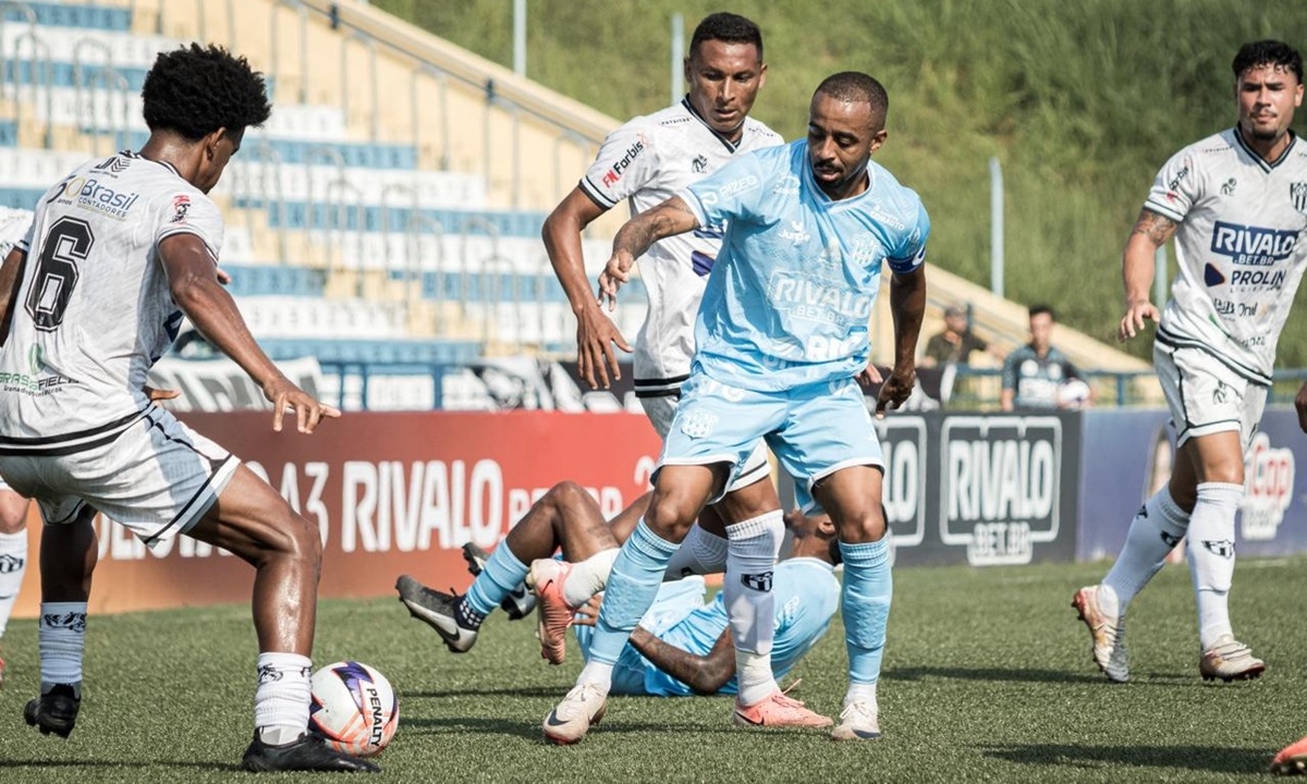 São Bernardo abre boa vantagem nas quartas do Paulista A-3 contra o Marília