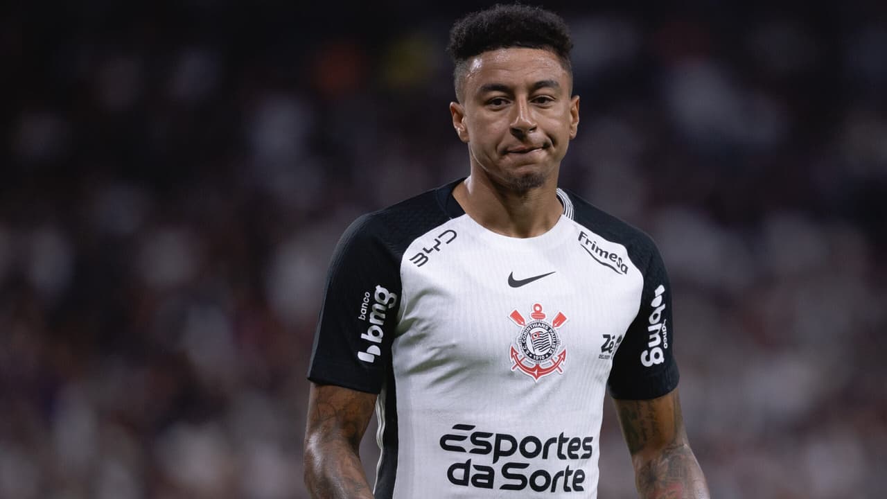 Jesse Lingard revela desafios no Corinthians e brinca sobre encontro com Neymar