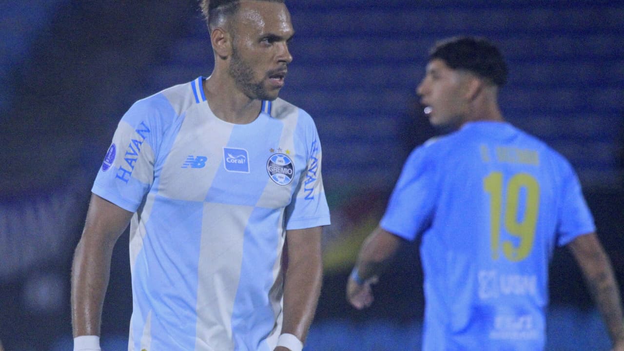 Desempenho dos clubes brasileiros na Sul-Americana gera críticas e pressão por reação