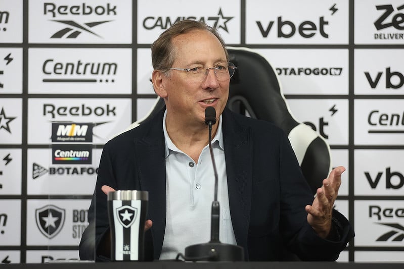 Botafogo: Tribunal Arbitral afasta John Textor do comando da SAF e gera incertezas – imagem do artigo