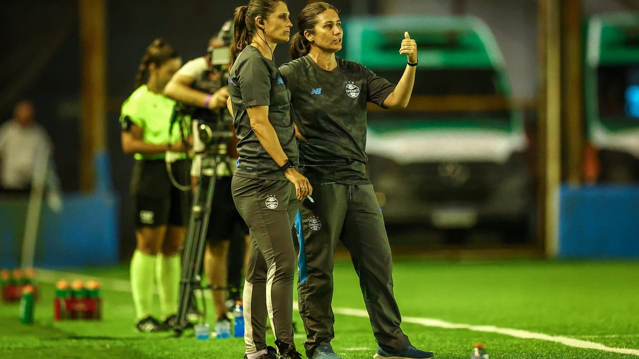 Grêmio dá a volta por cima no Brasileirão Feminino e mira vaga no G-8