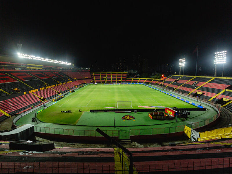 Sport enfrenta Avaí na Ilha do Retiro em duelo decisivo pela Série B