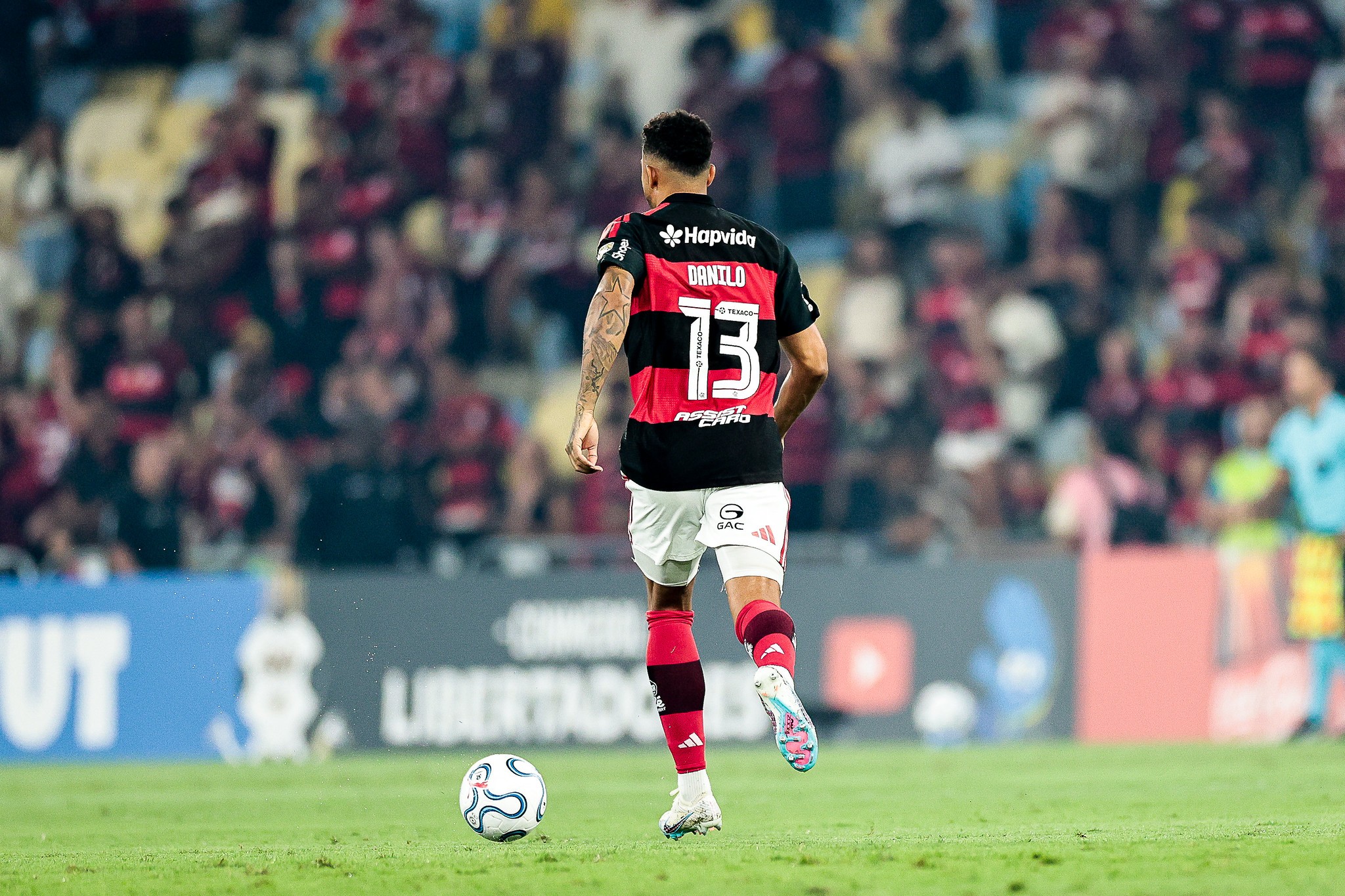 Flamengo aposta no rodízio da zaga para manter desempenho em 2026