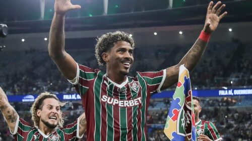 John Kennedy brilha no Maracanã e garante vitória do Fluminense contra a Chapecoense