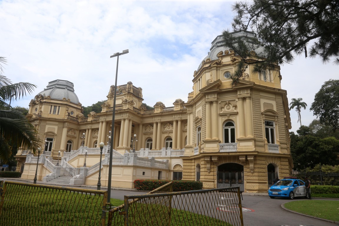 STF mantém desembargador como governador do Rio até decisão sobre eleição-tampão