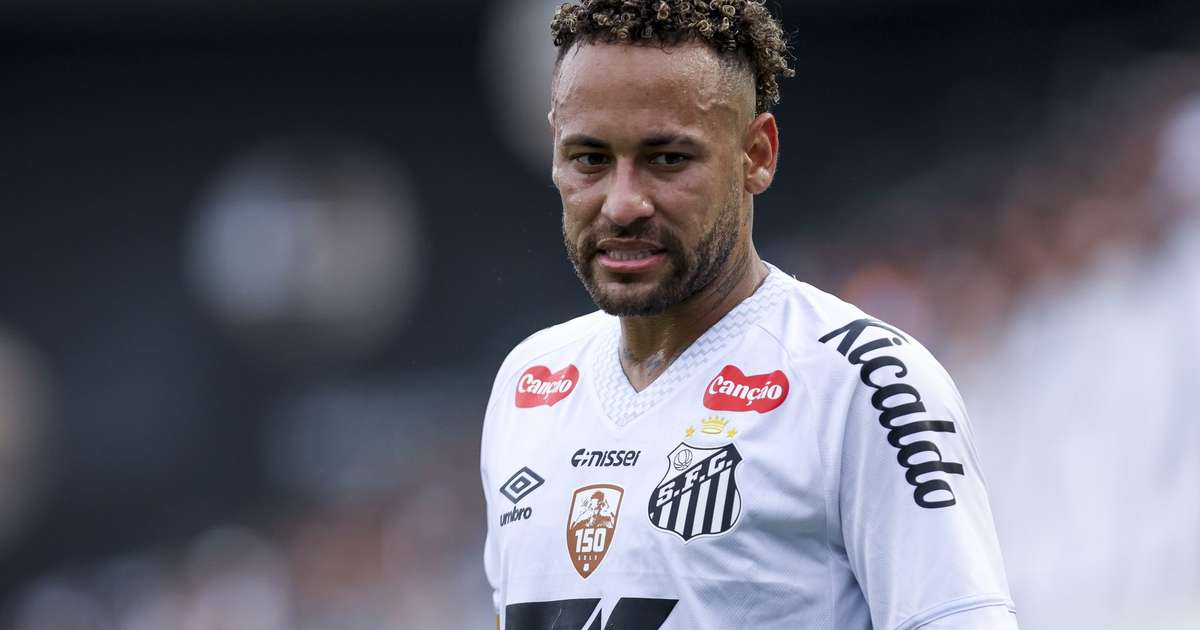 Neymar vira alvo de provocações em jogo do Santos contra Fluminense no Brasileiro