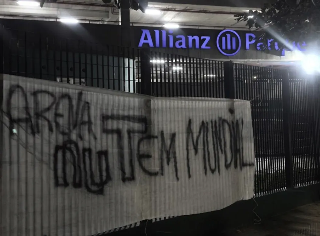 Clássico entre Corinthians e Palmeiras esquenta com provocações e disputa pelo naming rights