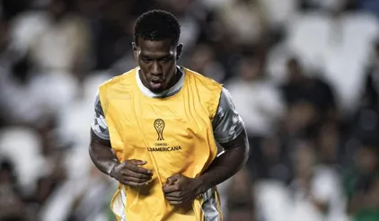 Vasco aposta no retorno de Cuesta para reforçar defesa contra o São Paulo