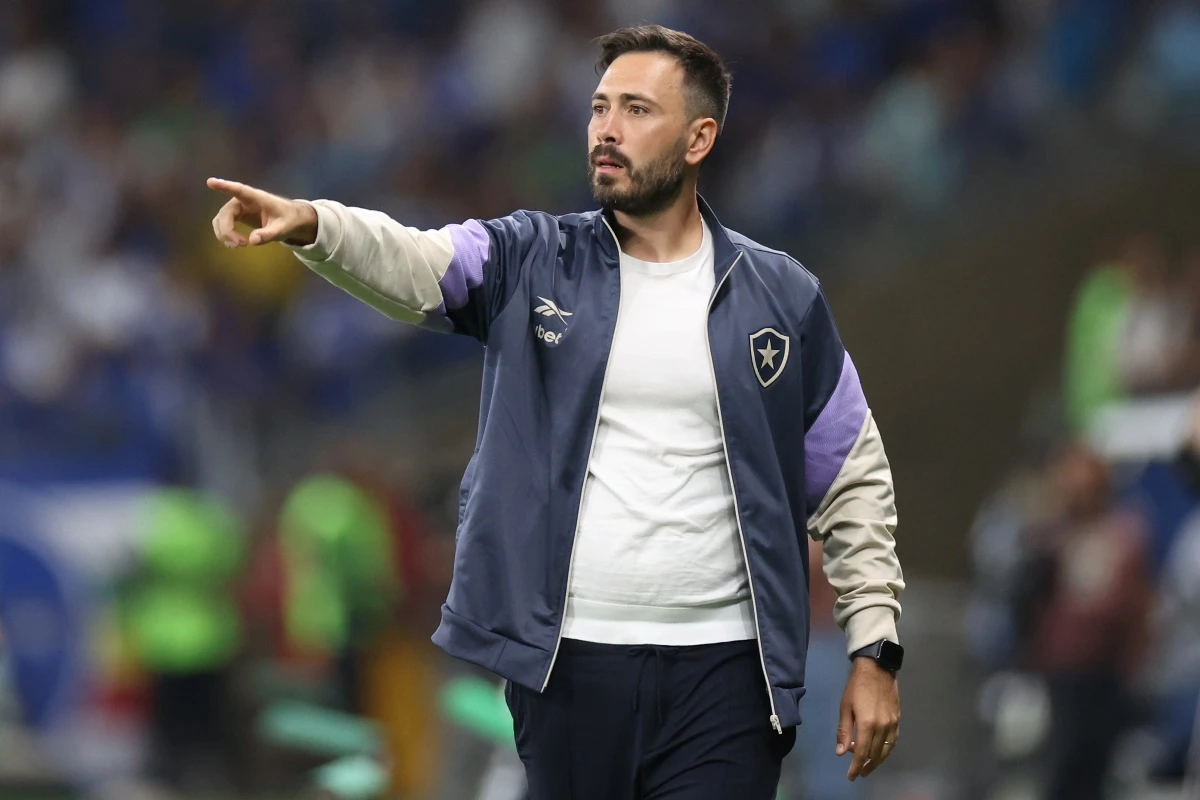 Davide Ancelotti surge como forte candidato para assumir o comando do Rayo Vallecano