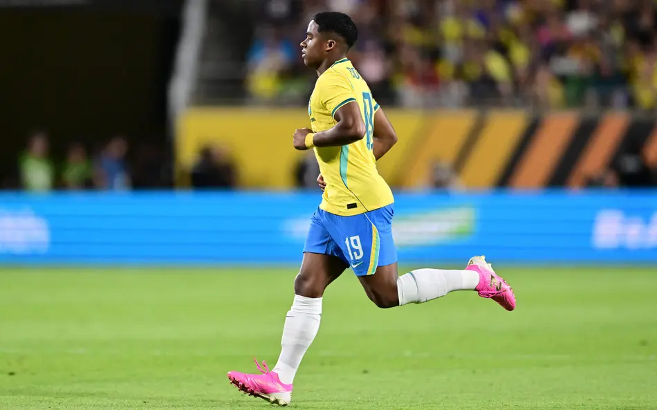 Endrick revela sonho de jogar a Copa do Mundo e fala sobre adaptação no Real Madrid