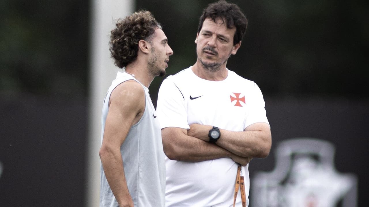 Vasco mira Brasileirão com reencontro quente contra Corinthians e Diniz