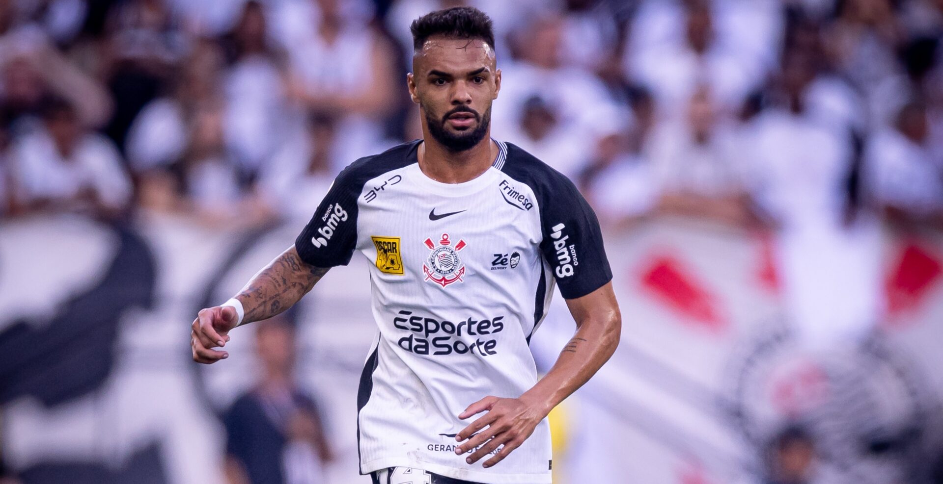 Raniele brilha como lateral e ajuda Corinthians a superar Vasco no Brasileirão – imagem do artigo