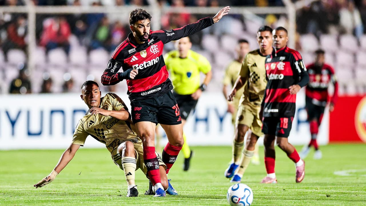 Flamengo vence Cusco FC na estreia da Libertadores entre polêmicas e reclamações