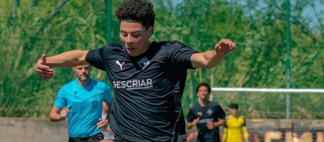 Thiago Dantas retorna ao futebol português e promete brilhar na Acadêmica de Coimbra