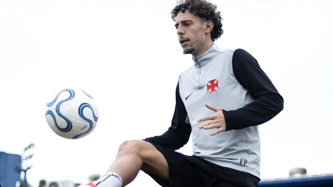 Vasco estreia na Sul-Americana com time jovem e esquema tático ousado