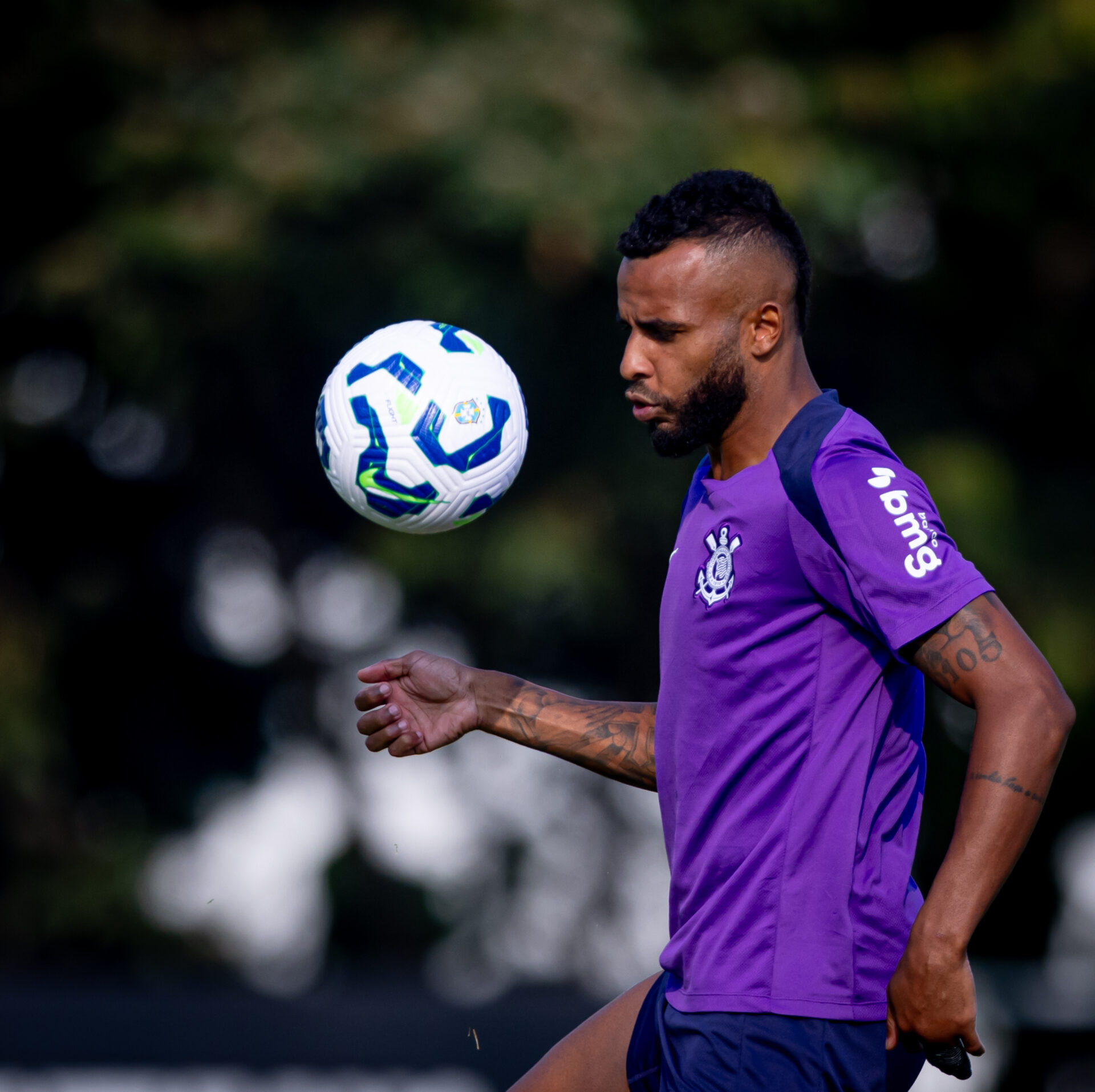 Alex Santana está liberado no Corinthians, mas segue fora da Libertadores