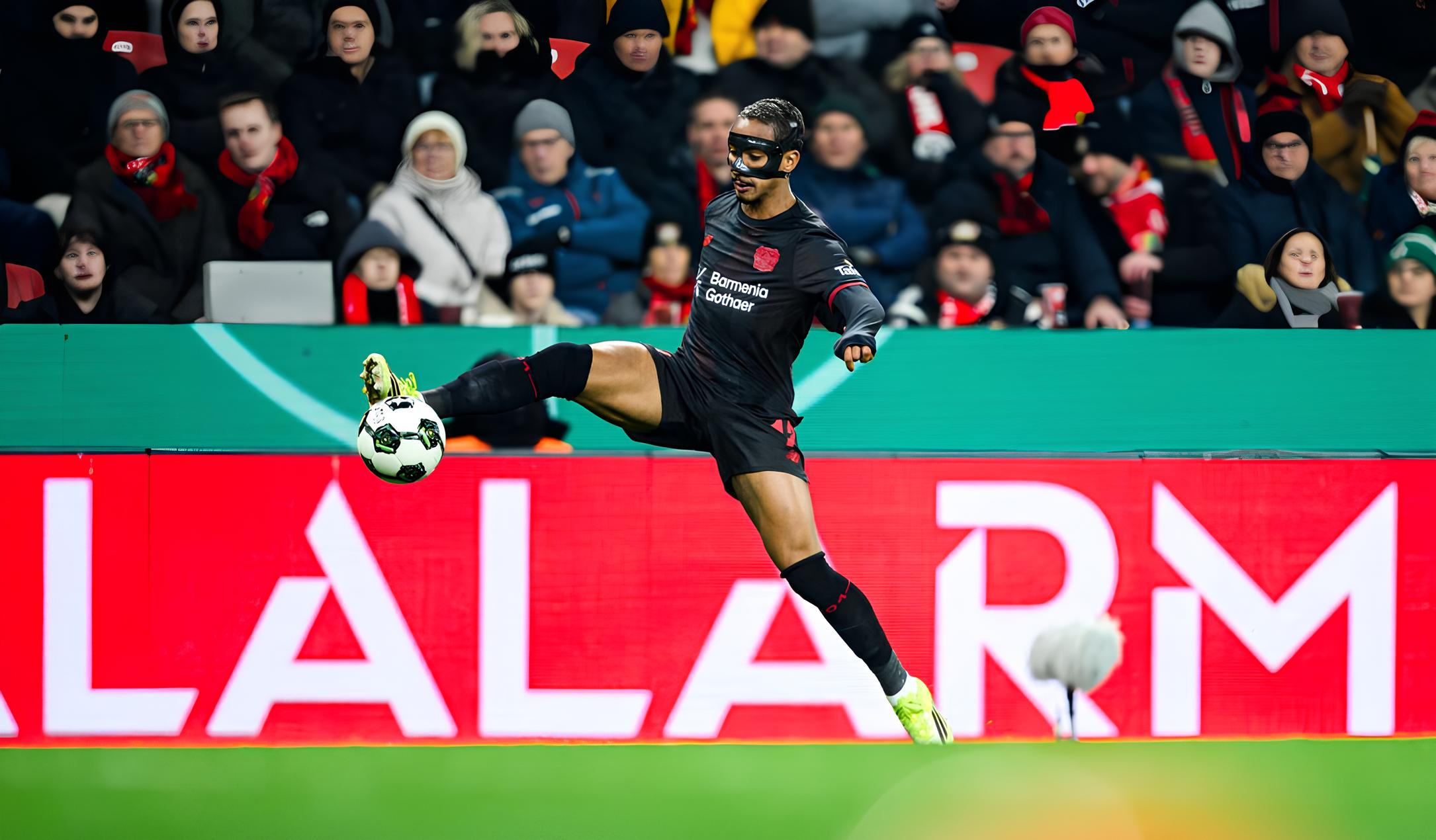 Arthur completa três anos de trajetória histórica do América ao Bayer Leverkusen