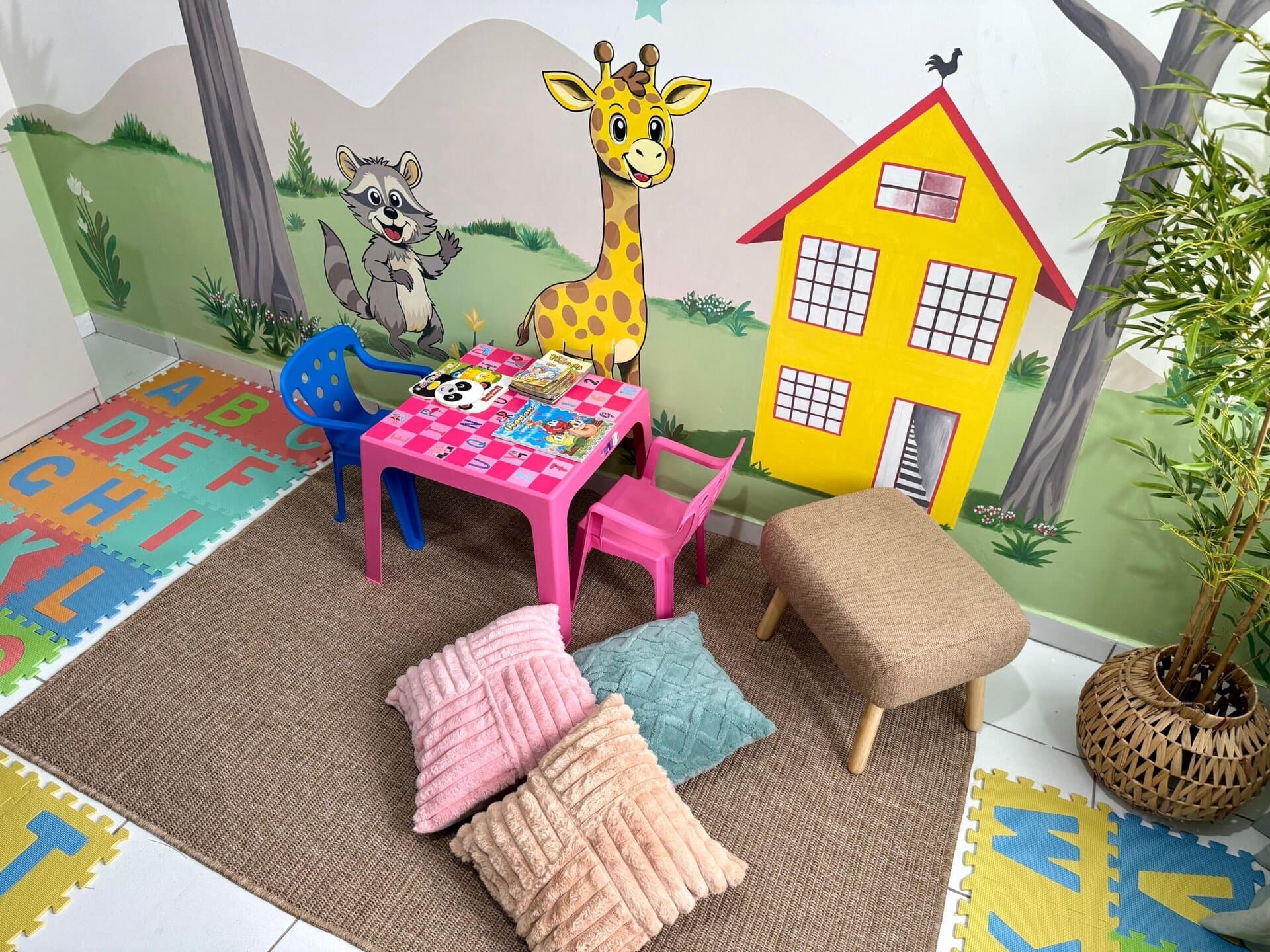 Cruzeiro do Sul inaugura sala especializada para proteger crianças vítimas de violência