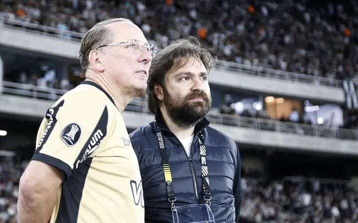 Botafogo revela impasse com John Textor e busca novos investidores para salvar a SAF