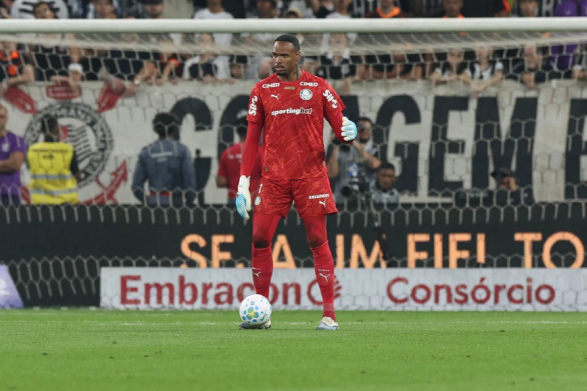 Goleiro do Palmeiras sofre ataque racista em clássico contra Corinthians