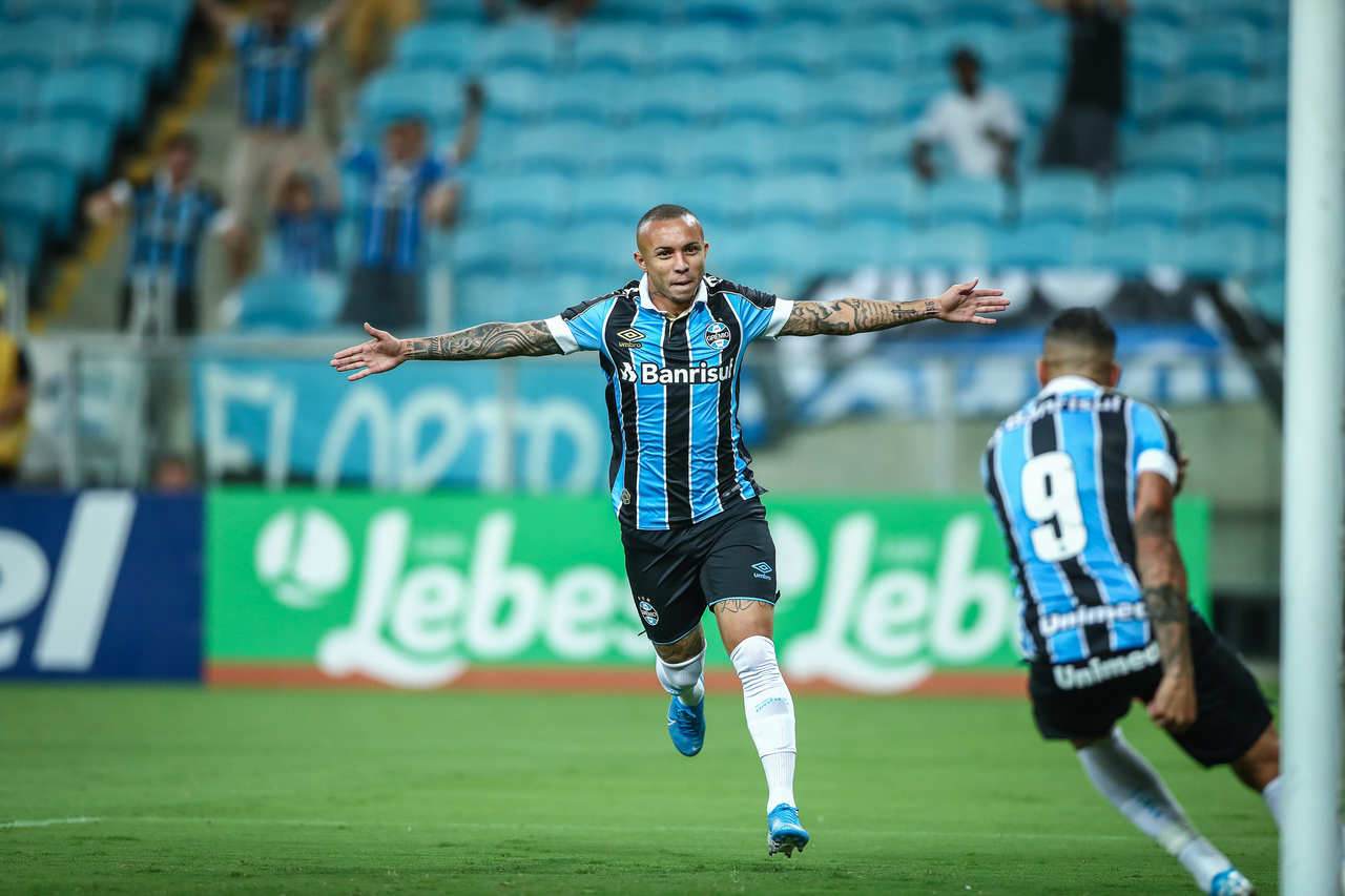 Relembre a goleada histórica do Grêmio sobre o Cruzeiro no Mineirão em 2019 – imagem do artigo