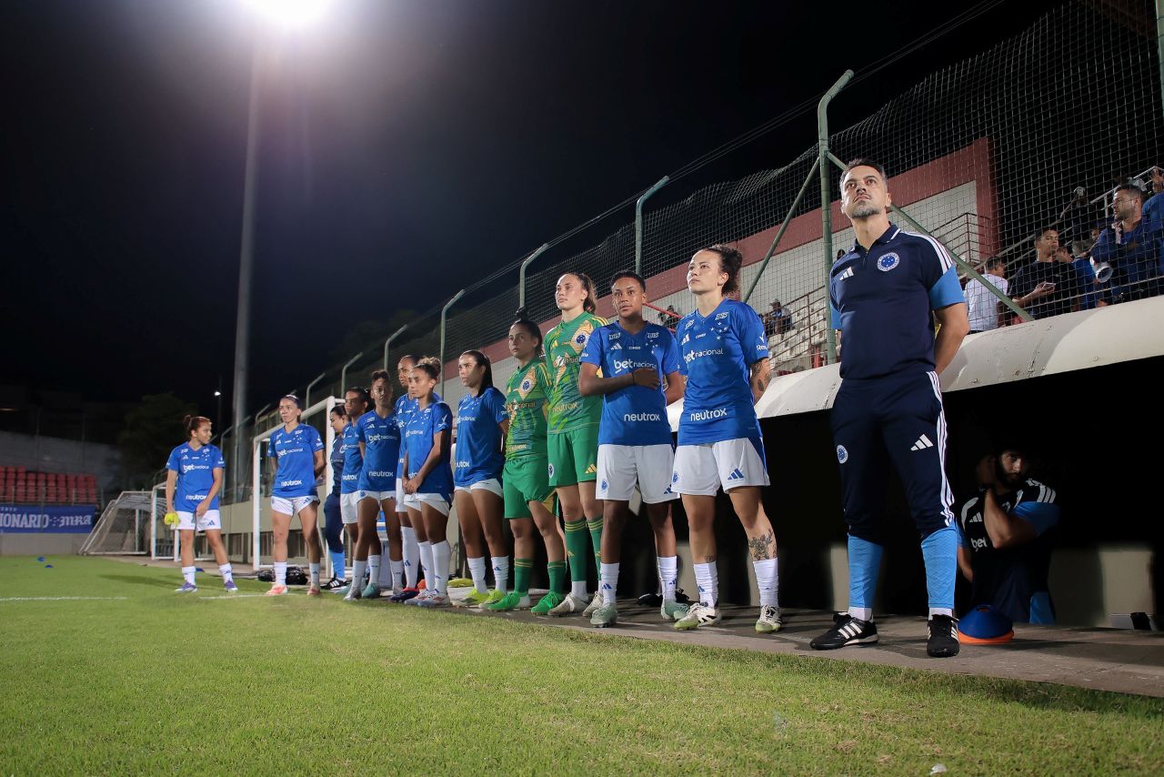 Cruzeiro encara Internacional para manter invencibilidade no Brasileirão Feminino