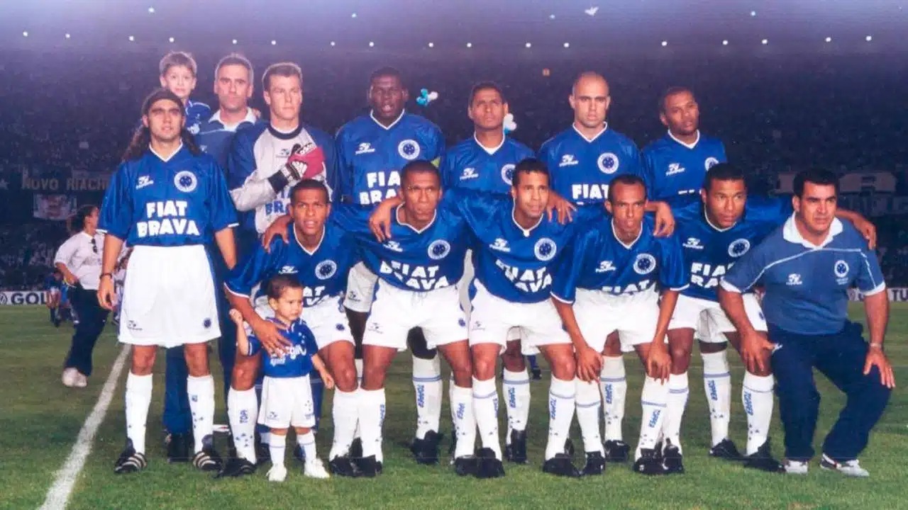 Cruzeiro e Universidad Católica se reencontram na Libertadores após 25 anos