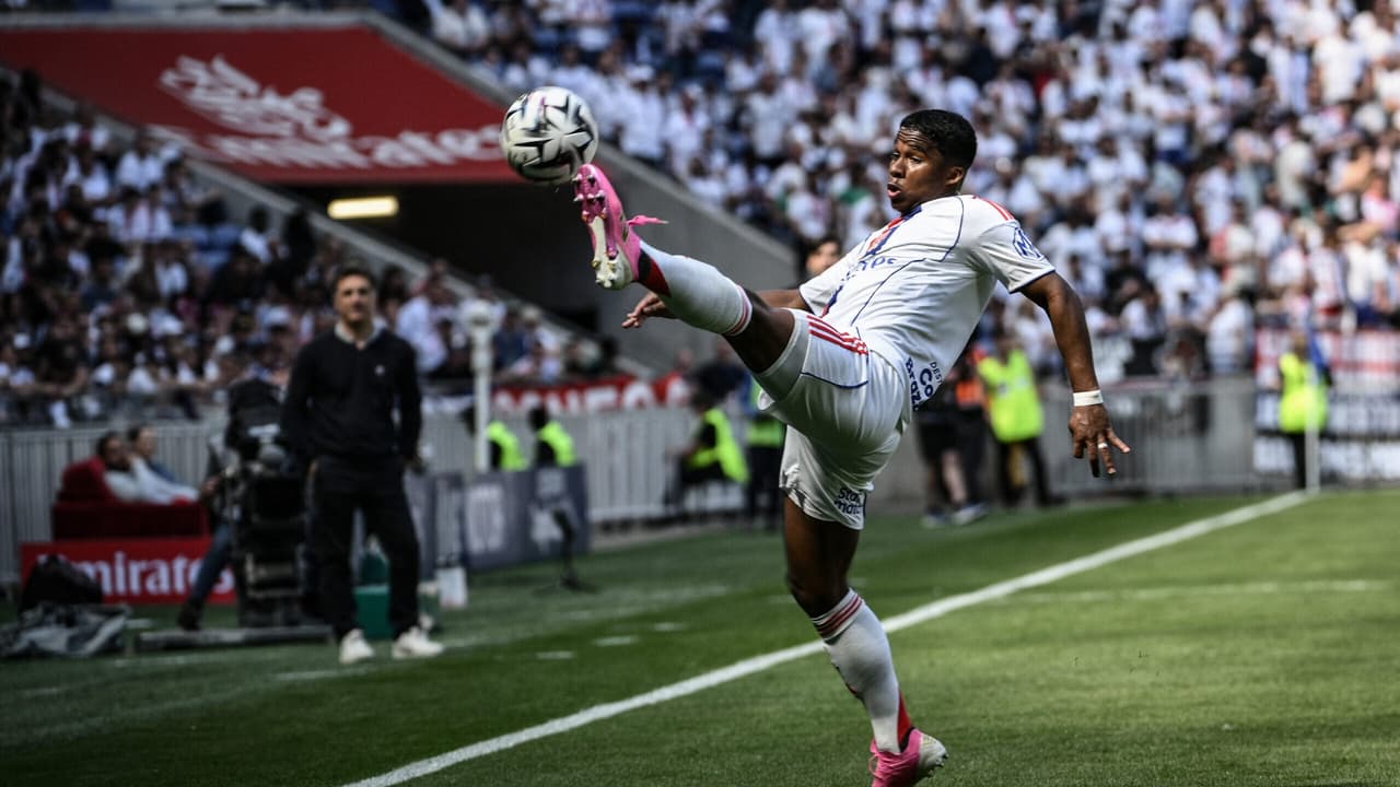 Endrick brilha e Alisson vibra: o sábado agitado para brasileiros na Europa