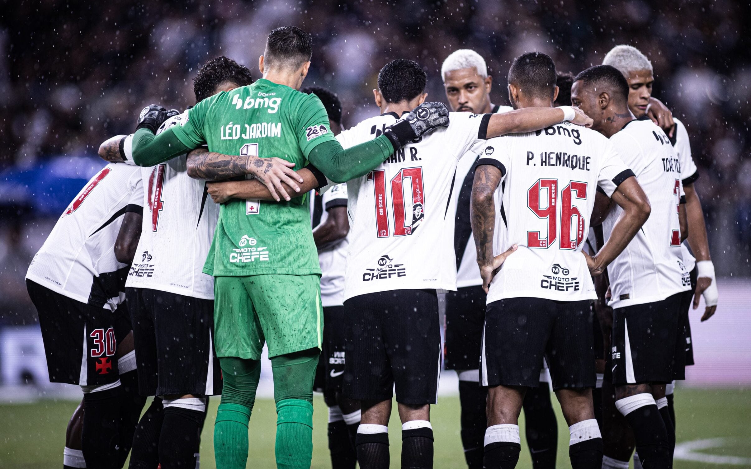 Vasco encara Paysandu na Copa do Brasil com dúvidas na escalação e foco no Brasileiro