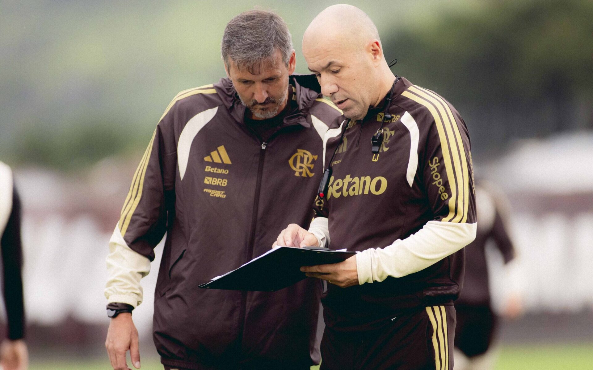 Flamengo enfrenta Atlético-MG com dúvidas no meio-campo para o Brasileirão