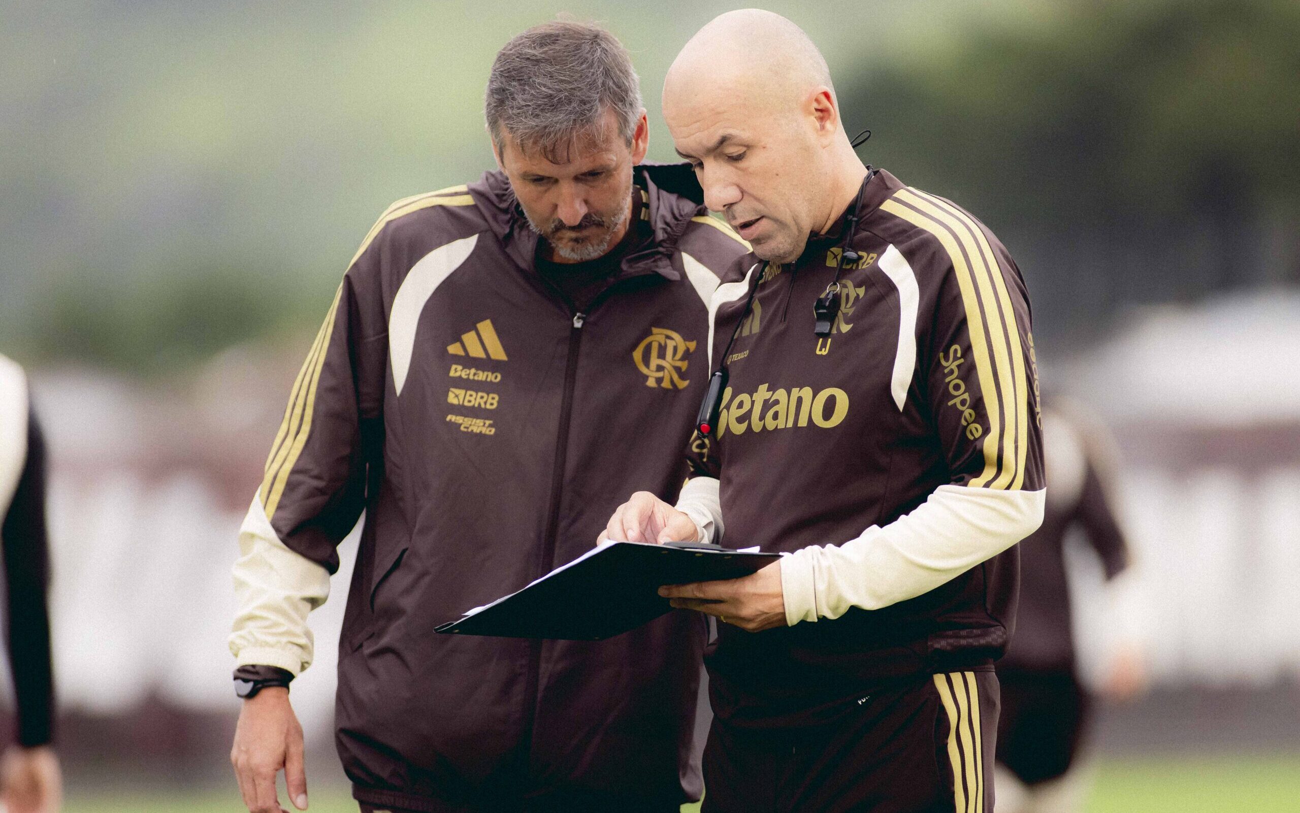 Flamengo enfrenta Atlético-MG com dúvidas no meio-campo para o Brasileirão