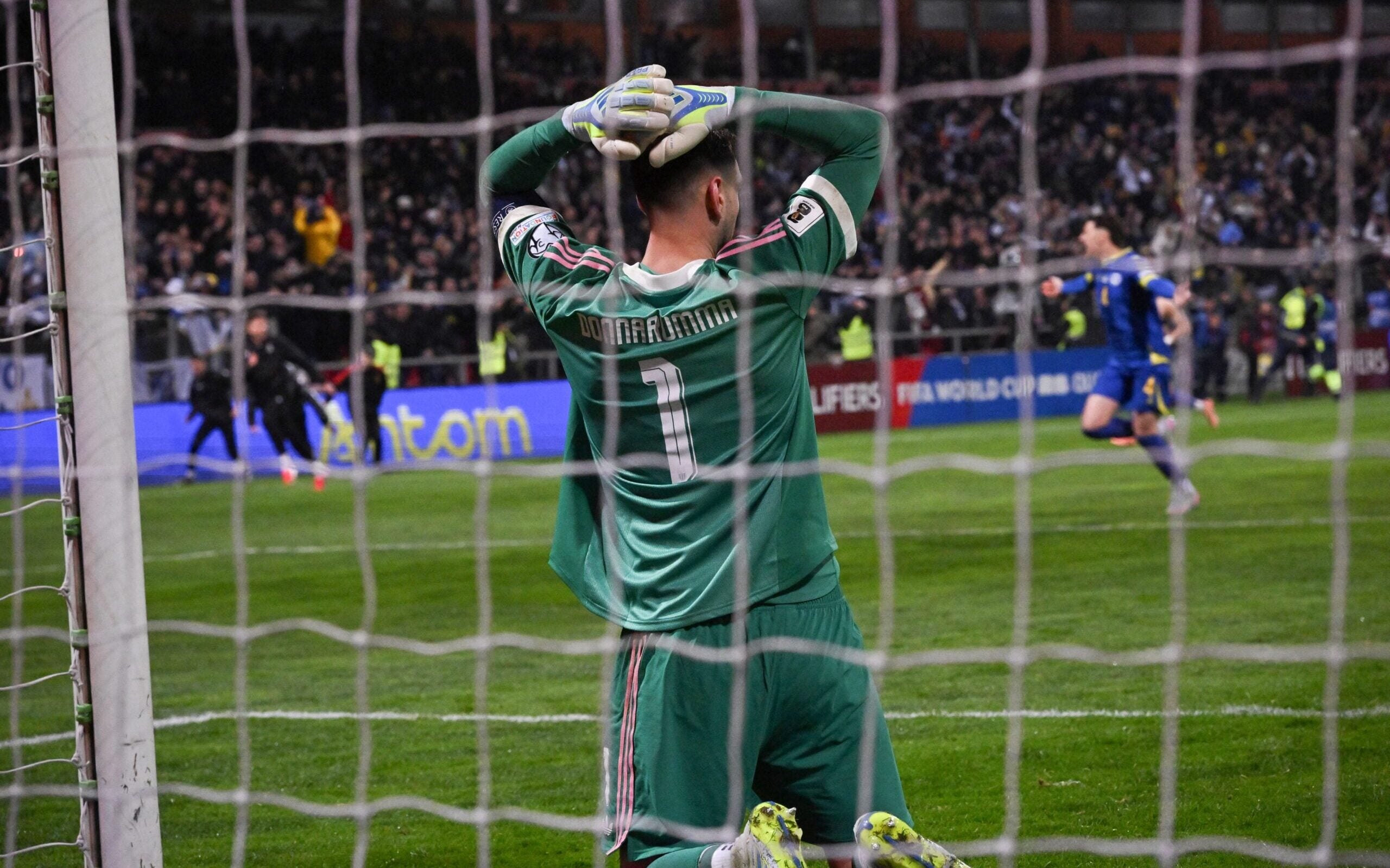 Itália fica de fora da Copa do Mundo e gera frustração em nova geração de torcedores