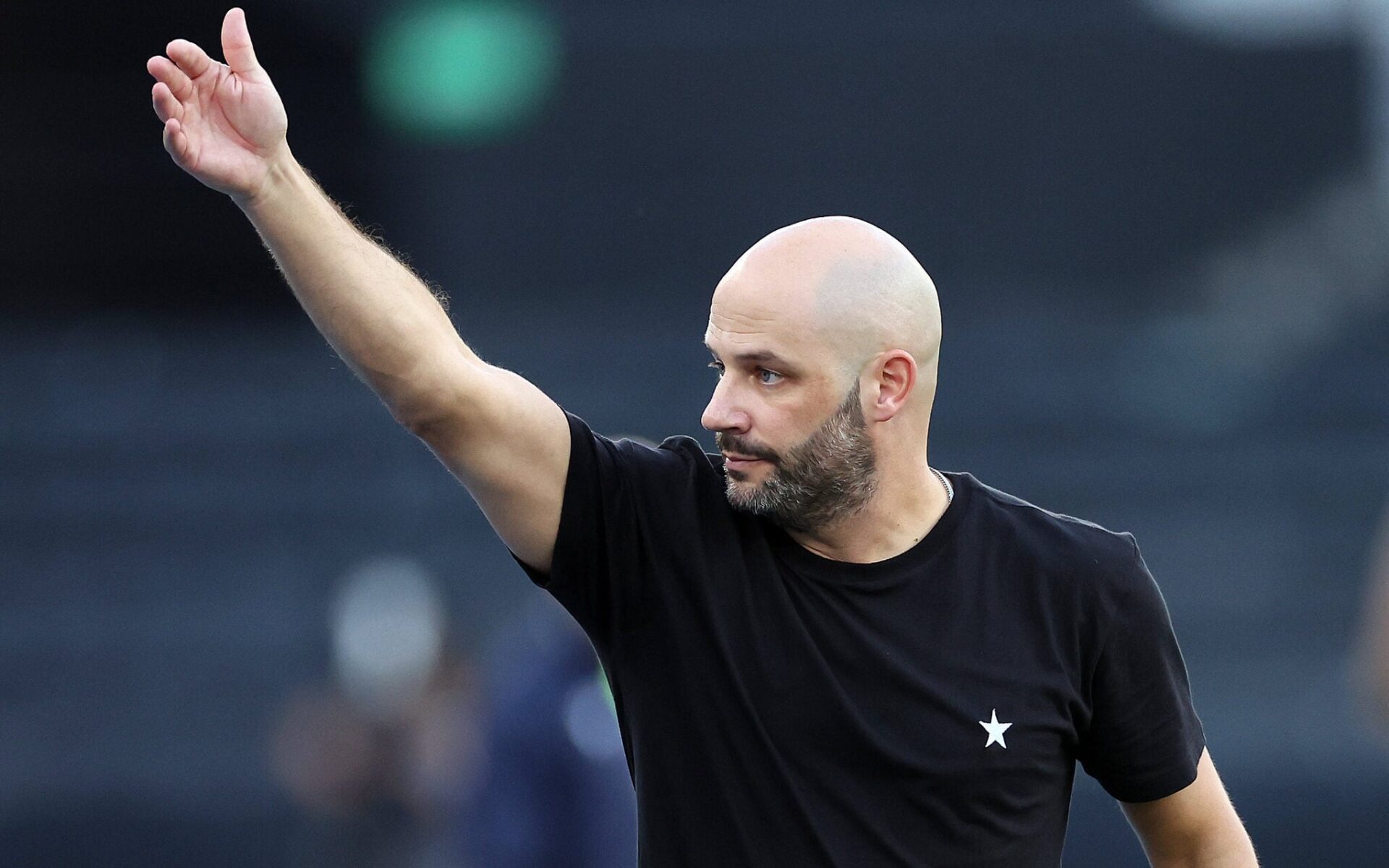 Franclim Carvalho busca ajustes no Botafogo para duelo decisivo na Sul-Americana