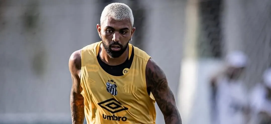 Gabigol retorna e Santos enfrenta Flamengo no Maracanã pela 10ª rodada do Brasileirão