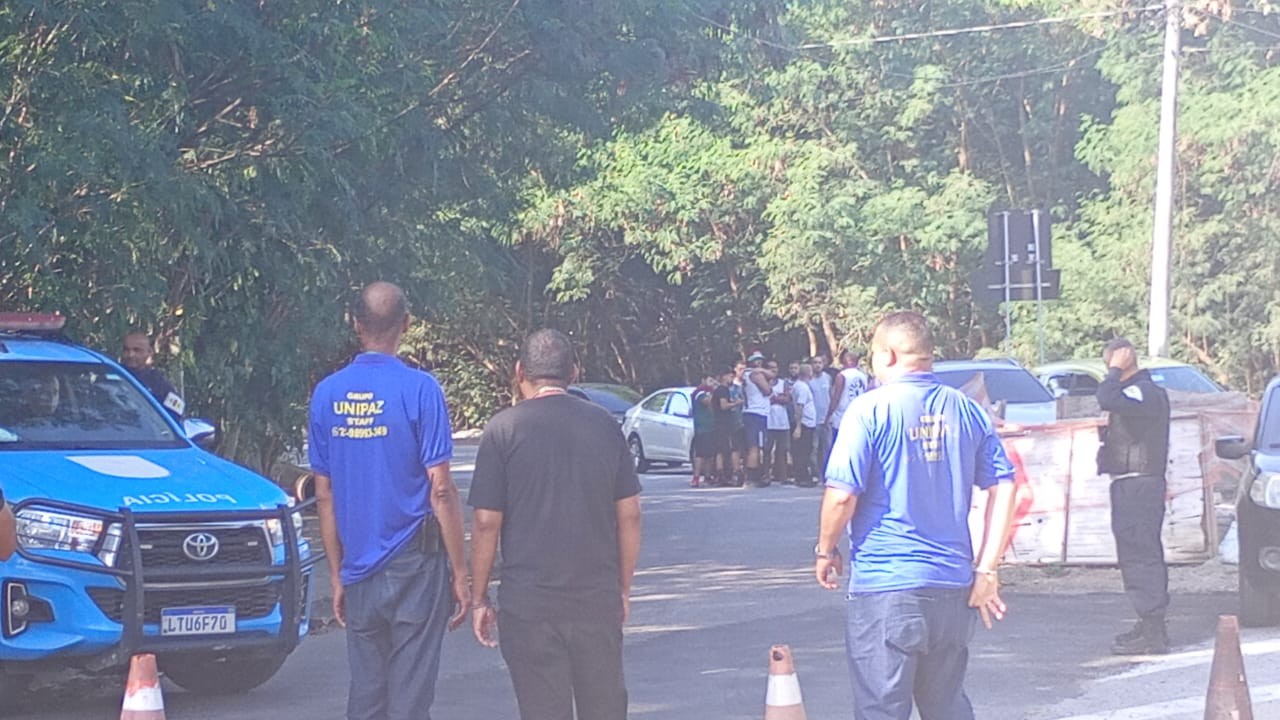 Fluminense sofre protesto no CT após derrota amarga na Libertadores