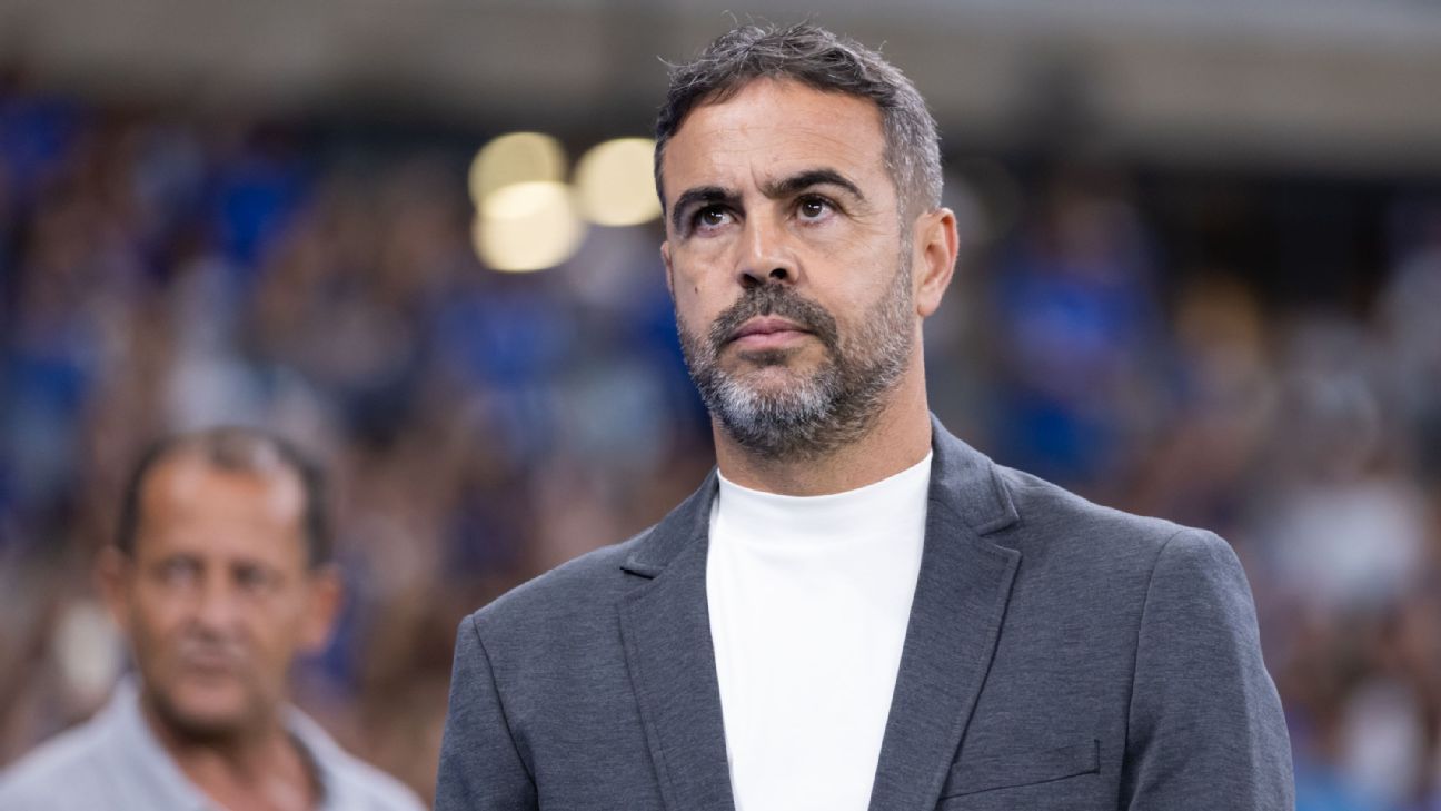 Cruzeiro mira reforços de peso e negocia goleiro e volante campeões da Libertadores