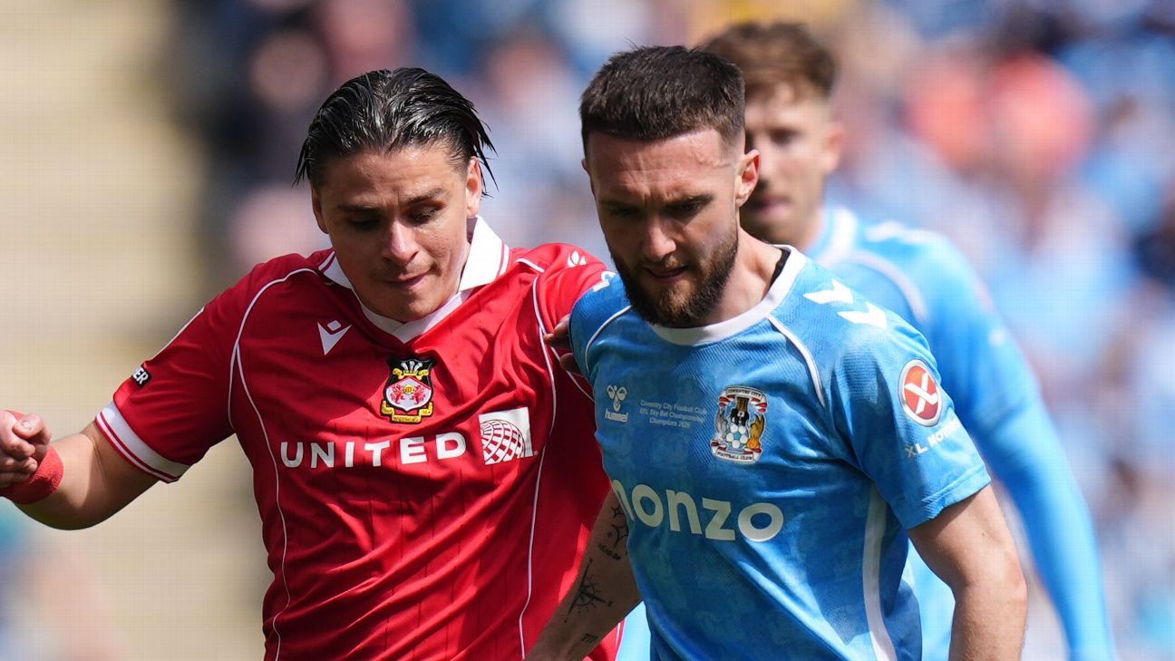 Coventry City confirma retorno à Premier League com vitória sobre Wrexham