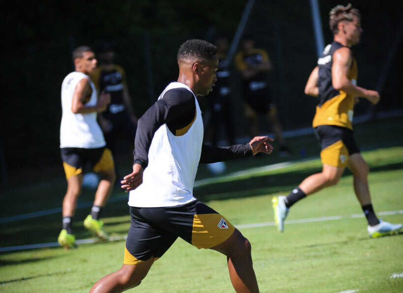 São Paulo se prepara para estreia na Copa do Brasil após derrota no Brasileirão