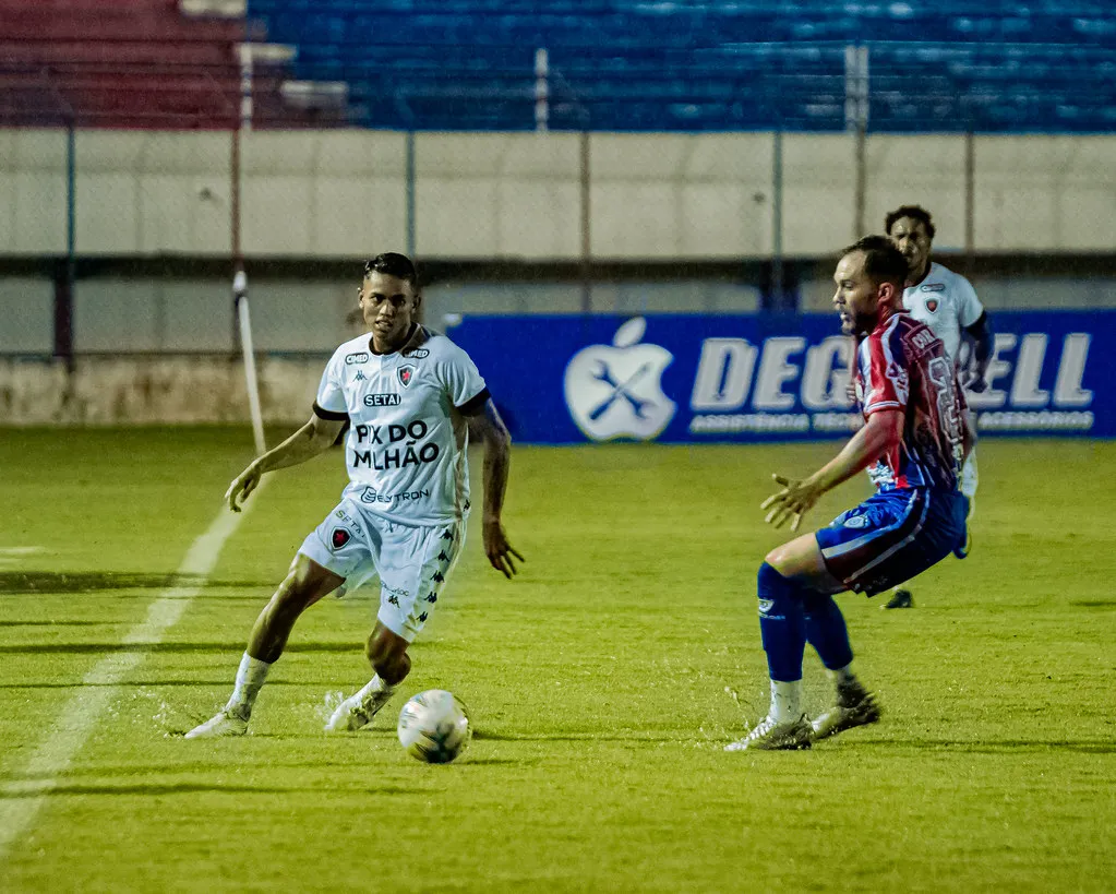 Itabaiana adia primeira vitória na Copa do Nordeste com empate eletrizante contra Botafogo-PB