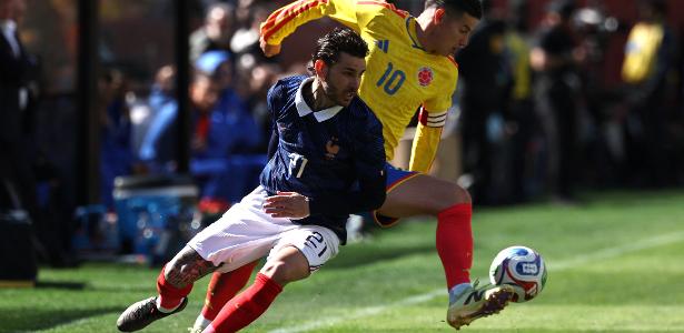 James Rodríguez é hospitalizado nos EUA por desidratação após amistoso da Colômbia