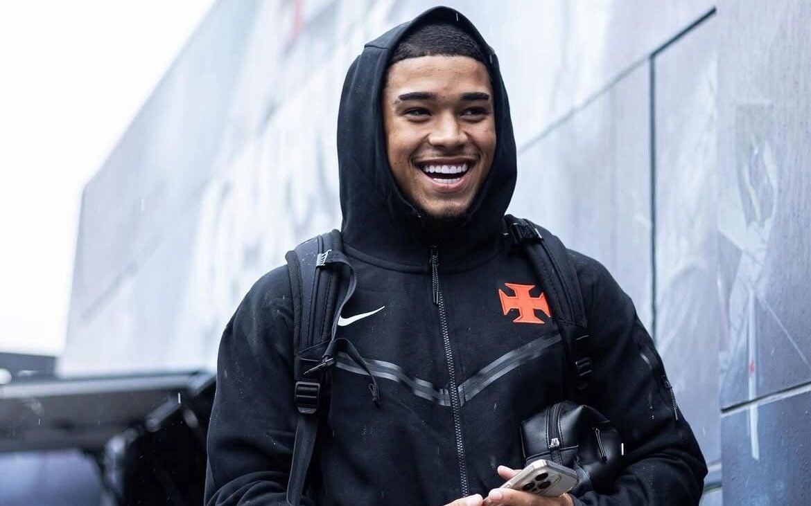 Vasco brilha com jovens talentos em empate na Copa Sul-Americana