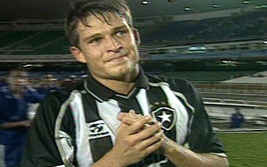 Rodrigo Beckham: de ídolo do Botafogo a treinador e apaixonado por surfe