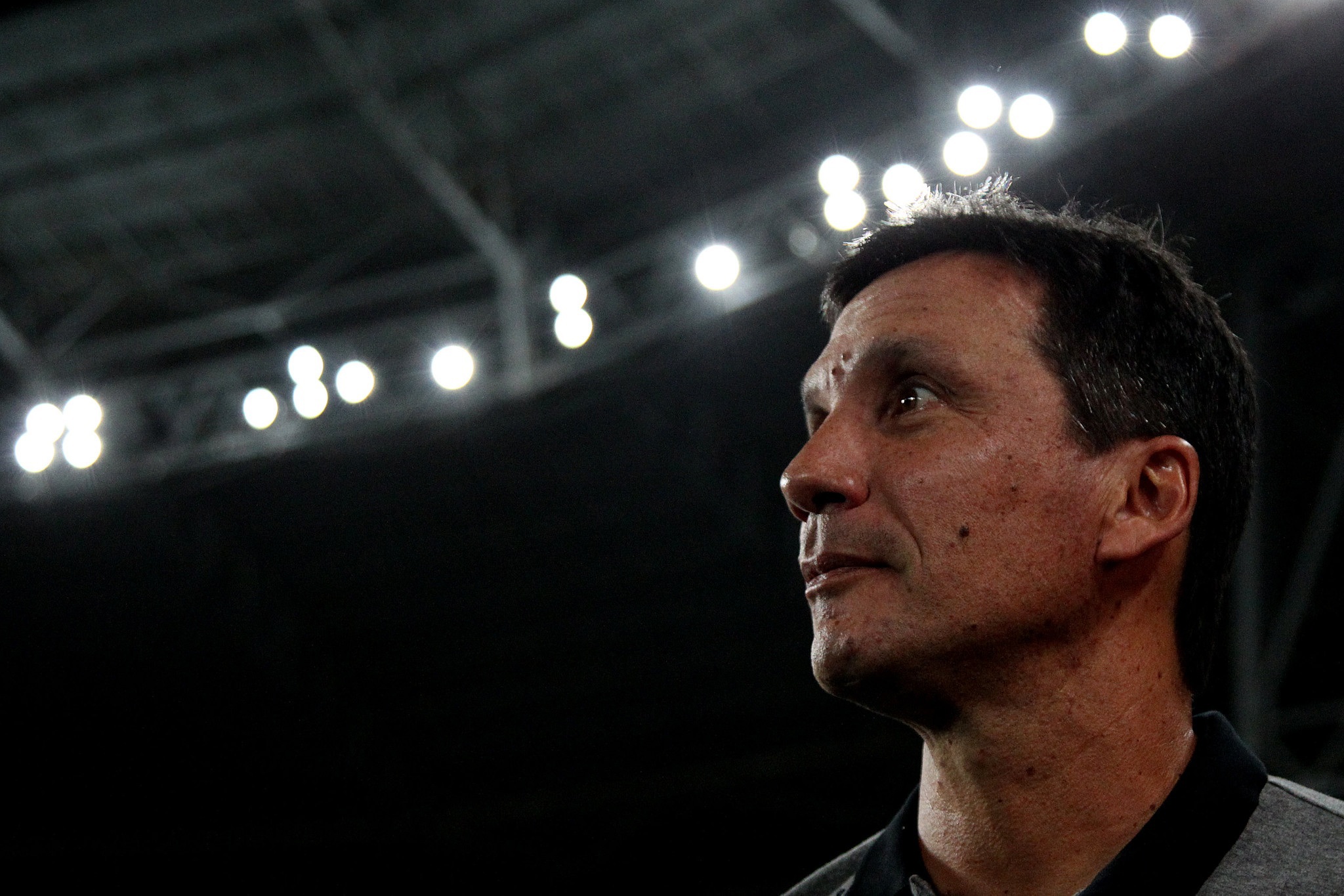 Zé Ricardo assume comando do Sporting Cristal e revive rivalidade histórica com Cruzeiro