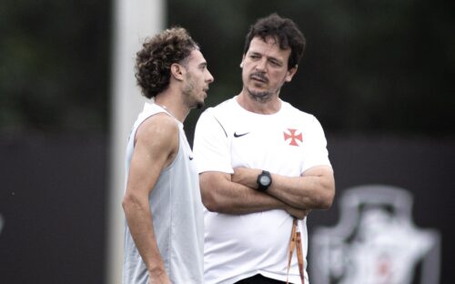 Vasco mira reação no Brasileirão contra Corinthians em duelo cheio de história