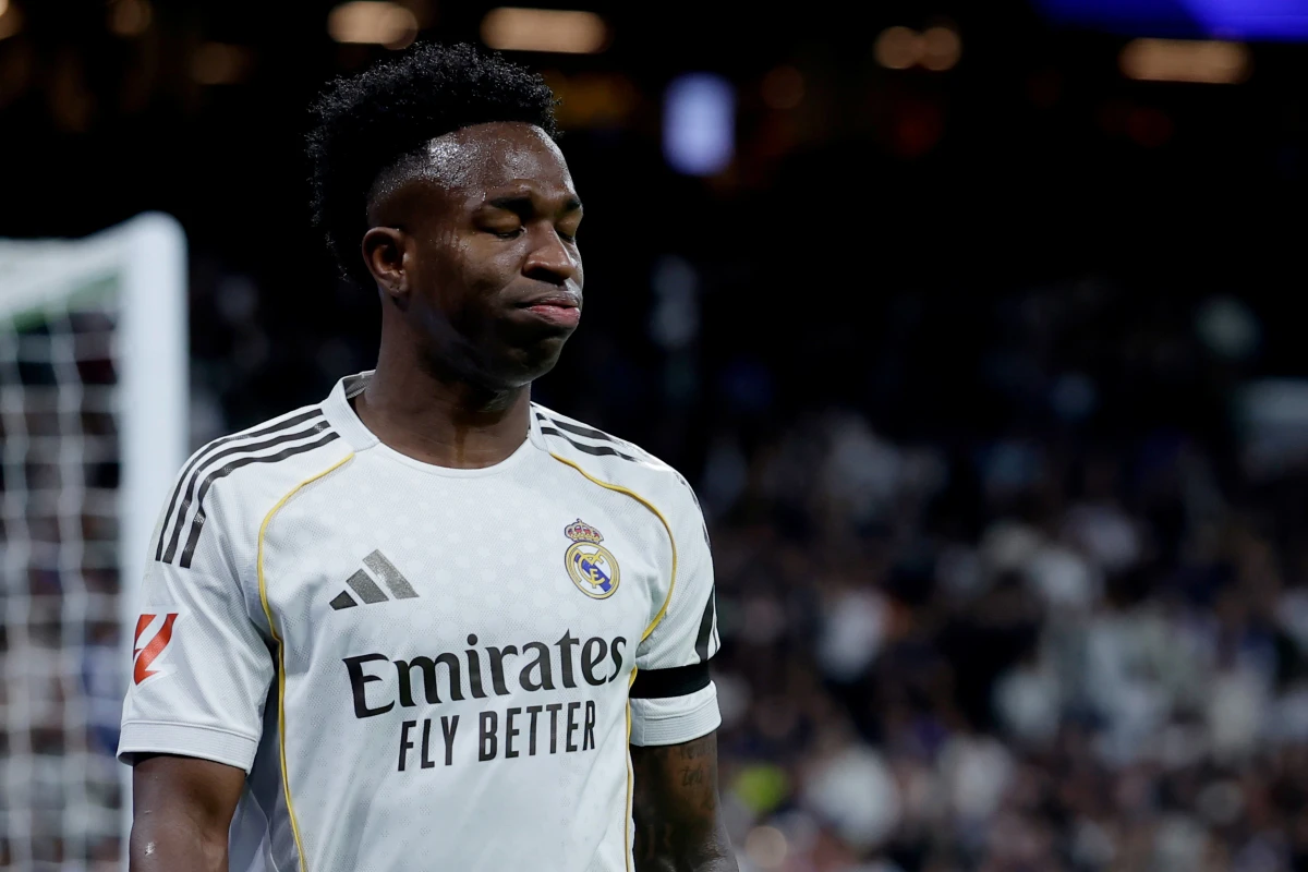 Real Madrid perde para Bayern e Vini Jr. é alvo de críticas após chance perdida