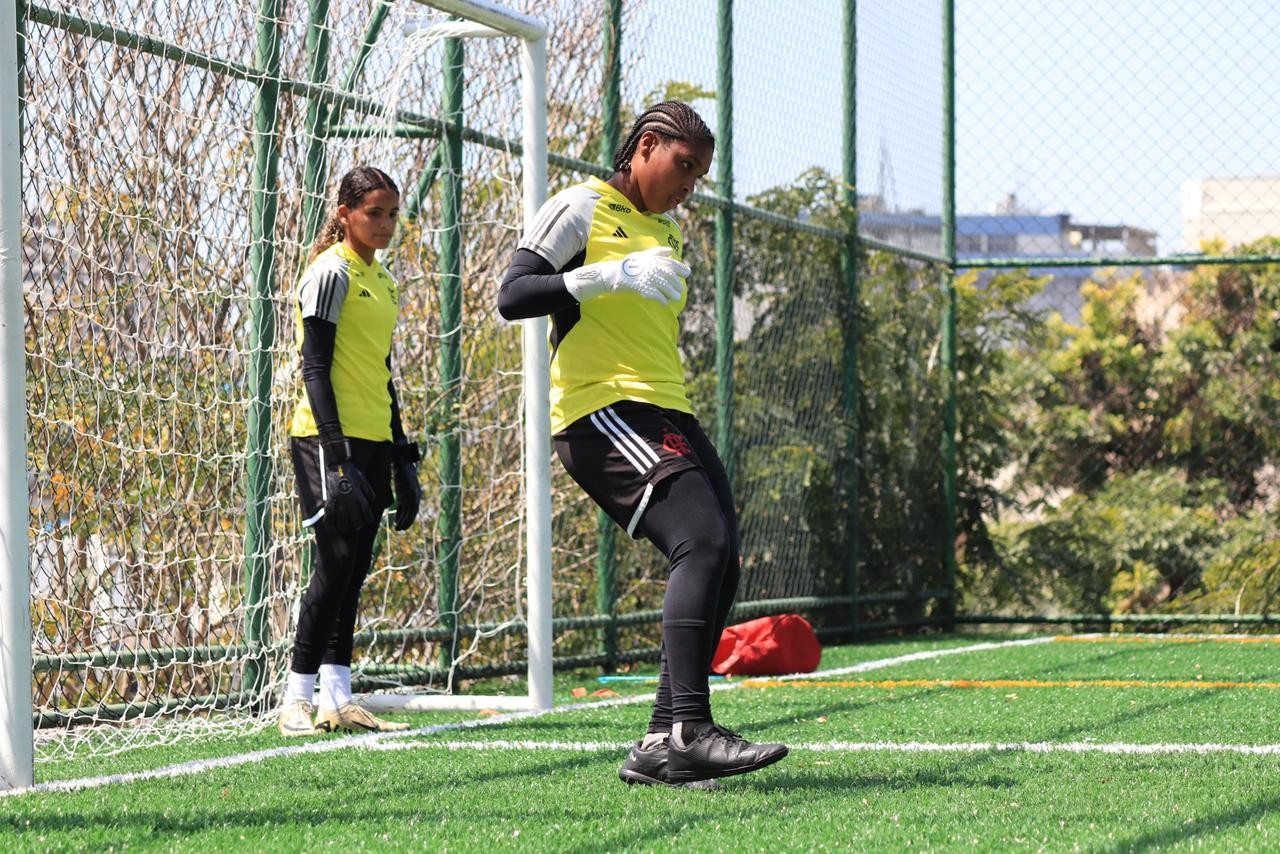 Inscrições abertas para aulas gratuitas de futebol feminino em Nova Iguaçu