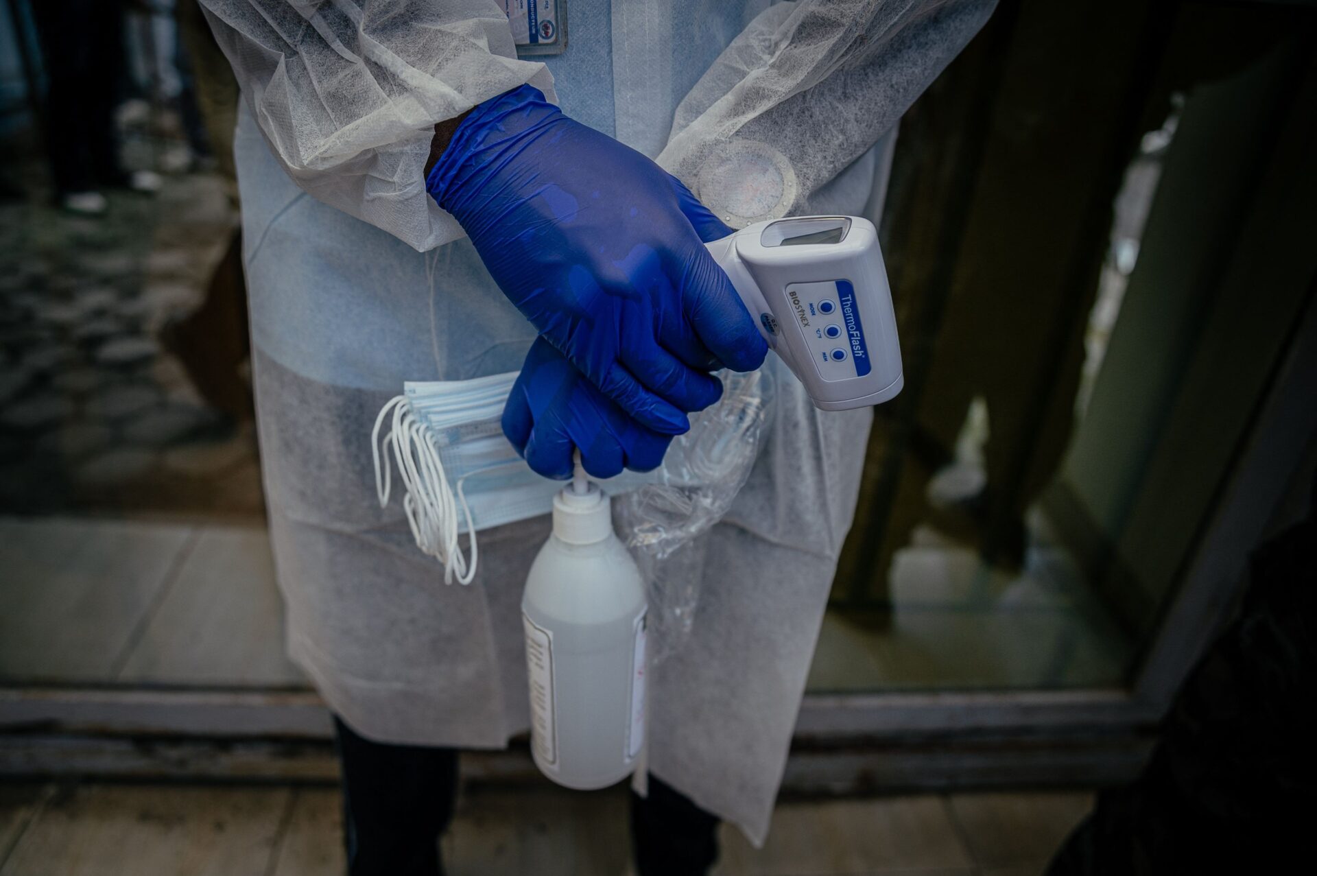 Surto de Ebola na África: Por que não deve virar uma pandemia global – imagem do artigo