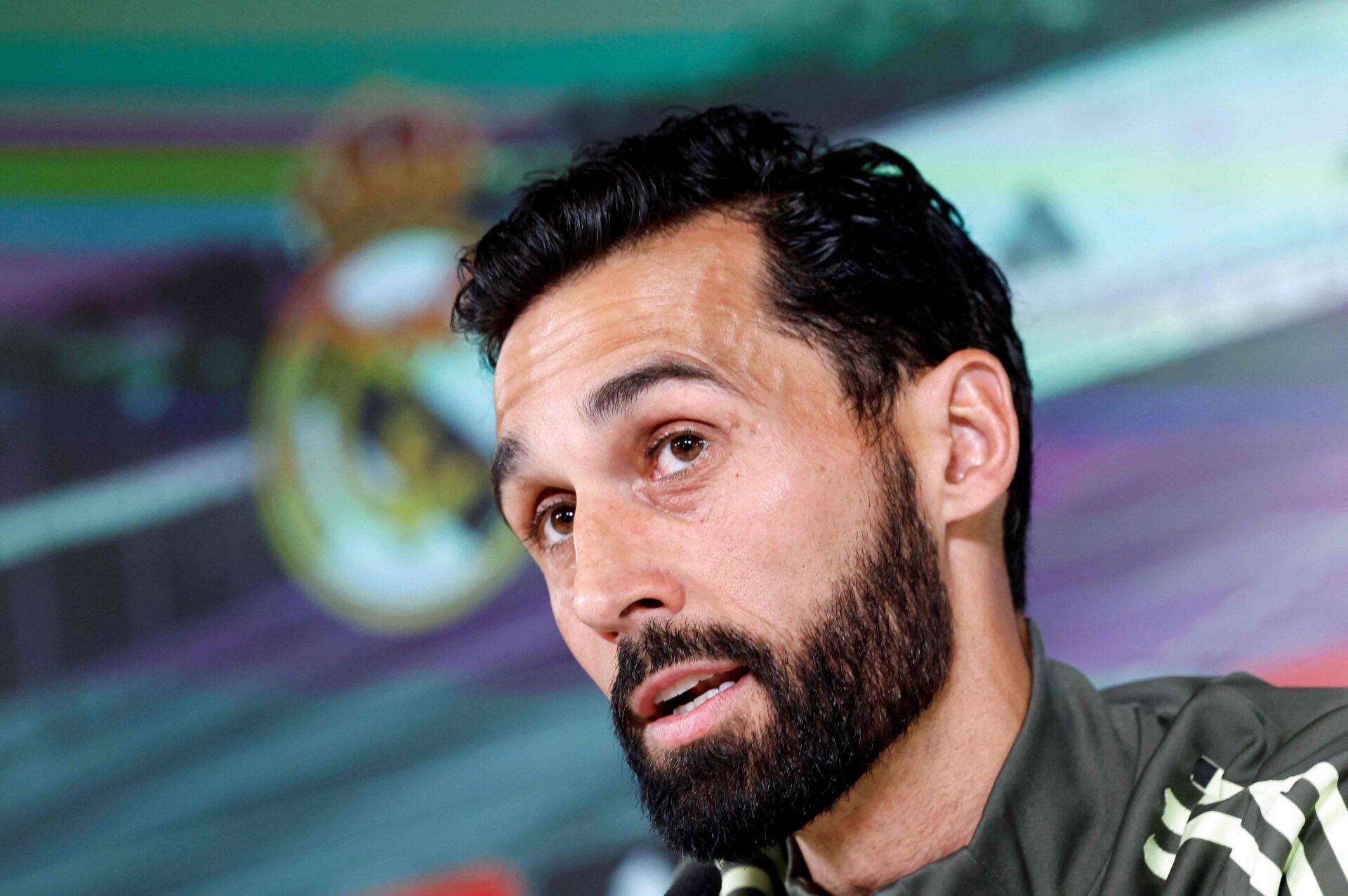 Álvaro Arbeloa se despede de Kylian Mbappé com mensagem emocionante no Real Madrid