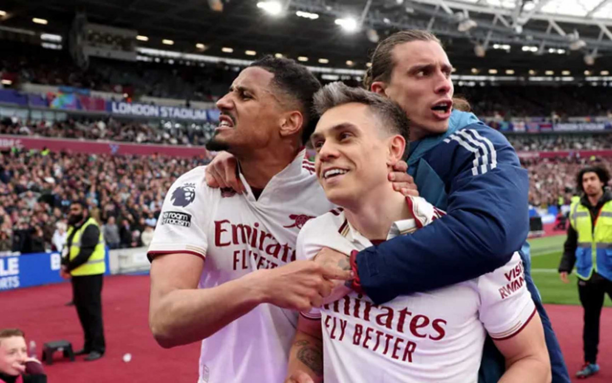 Arsenal se aproxima do título e West Ham vê rebaixamento cada vez mais perto na Premier League – imagem do artigo